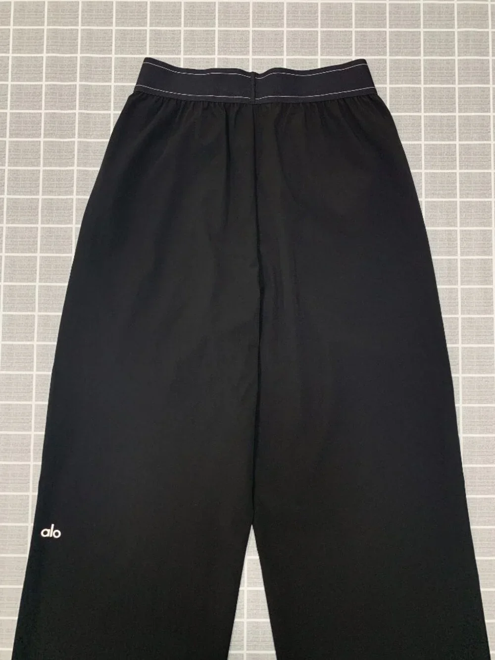 ALO Yoga Black Suit Up Pants (Regular 30-inch)😉Athleisure Office Women's XS📚 - Picture 9 of 10